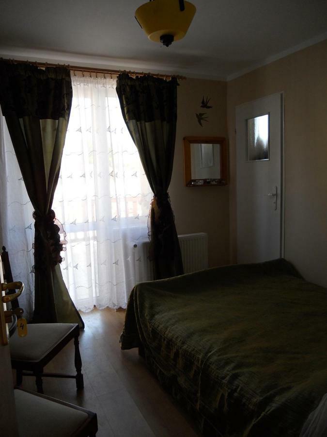 Pokoje Goscinne Zacisze Rowy  Exterior foto